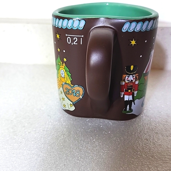 2018 Chicago Christkindlmarket Heart shaped mug. Brown/Seafoam green ins… - Picture 4 of 4